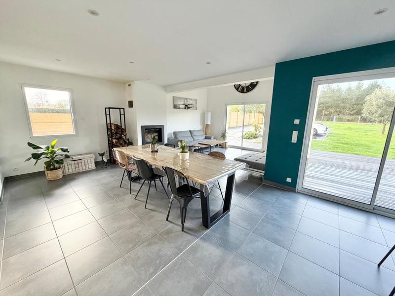 Maison - 146 m² - 5 pièces