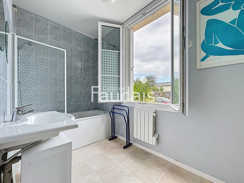 Appartement - 72 m² - 3 pièces