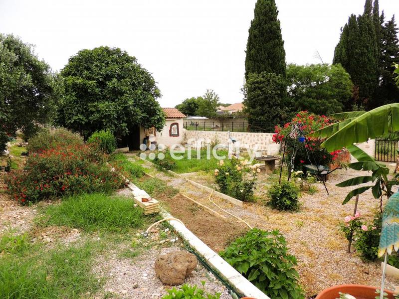 Maison - 80 m² - 5 pièces