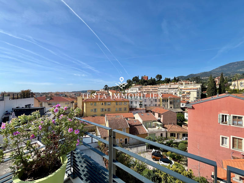 Appartement - 102 m² - 4 pièces