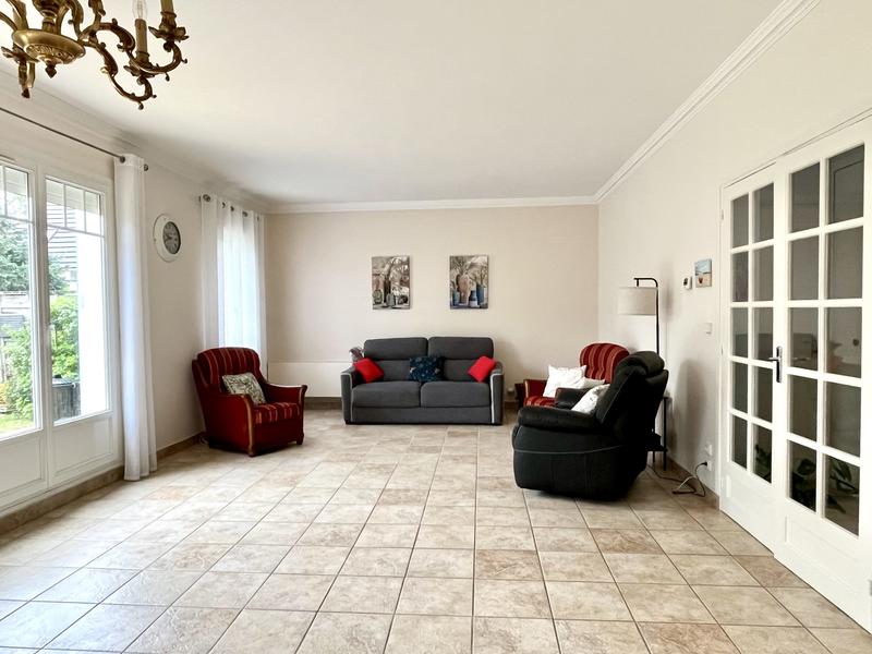 Maison traditionnelle - 113 m² - 4 pièces