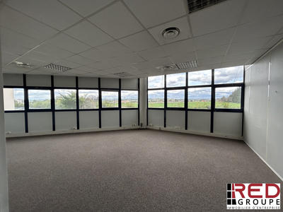 Bureau - 183 m²