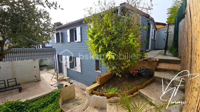 Maison - 102 m² - 5 pièces