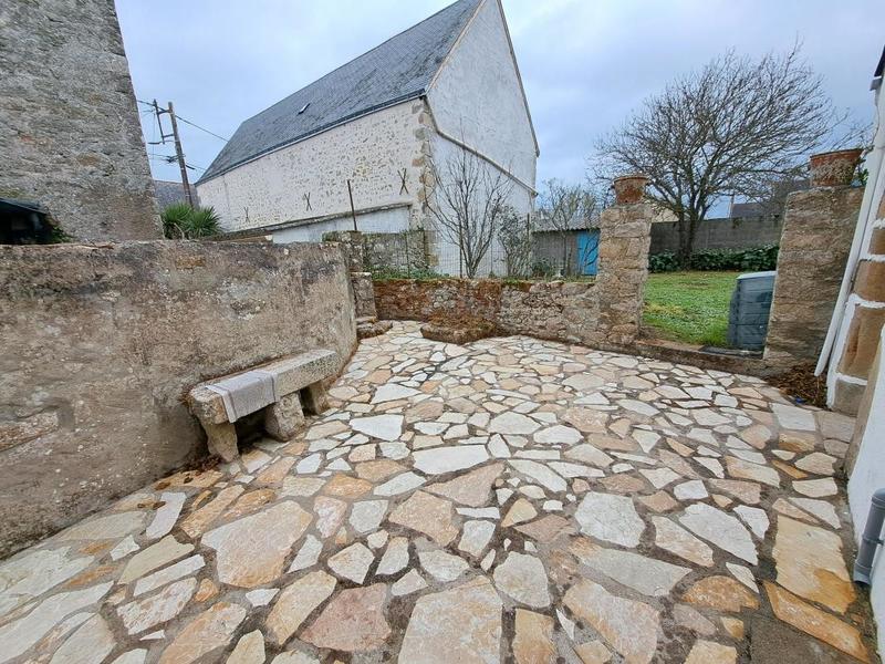 Maison - 102 m² - 5 pièces