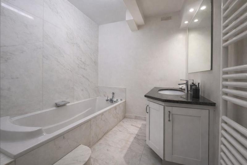 Appartement - 103 m² - 4 pièces