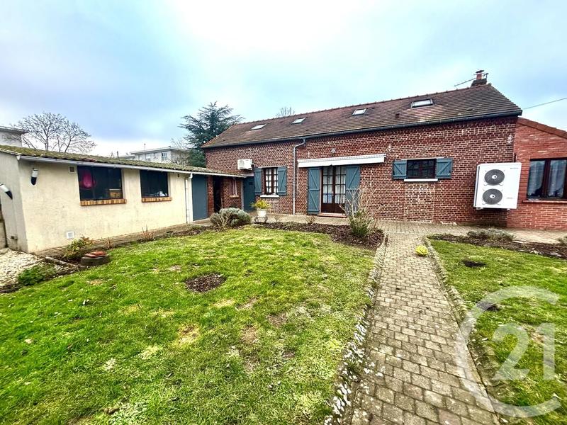 Maison - 111 m² - 4 pièces