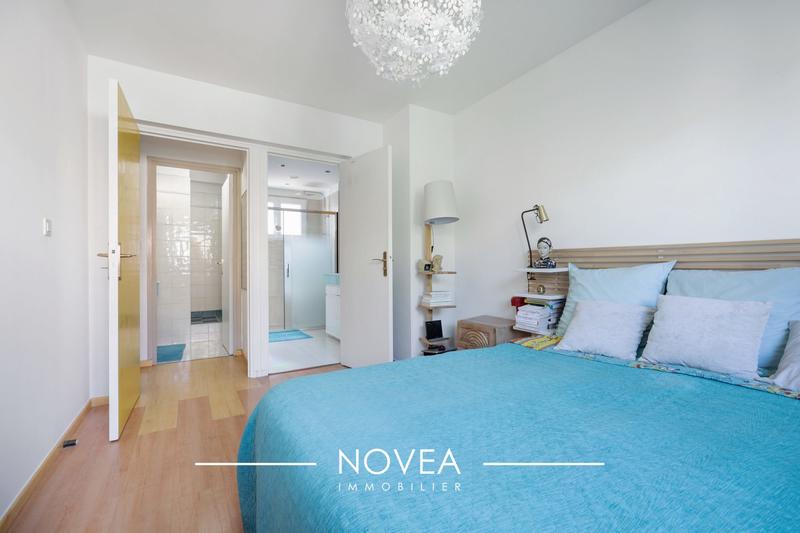 Maison - 154 m² - 9 pièces