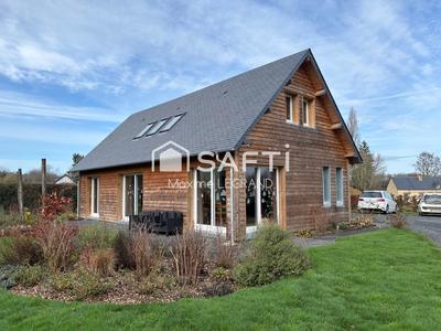 Maison - 99 m² - 5 pièces