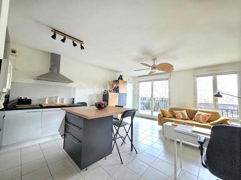 Appartement - 43 m² - 2 pièces