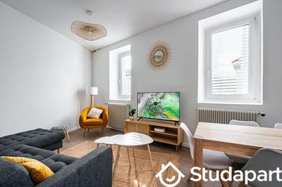 Chambre - 192 m² - 1 pièce