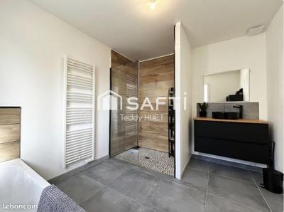 Maison - 75 m² - 4 pièces
