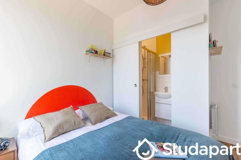 Chambre - 14 m² - 1 pièce