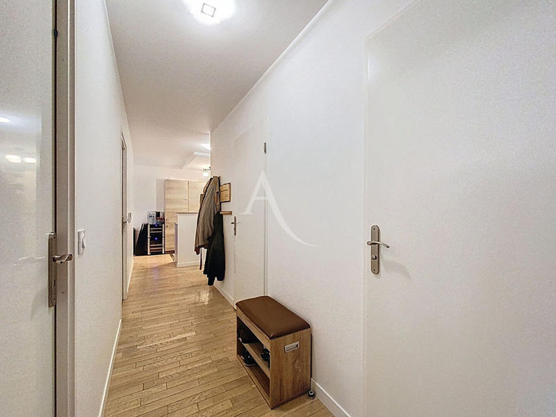 Appartement - 76 m² - 4 pièces