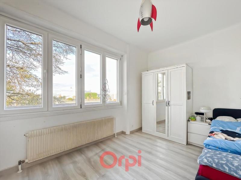 Appartement - 106 m² - 5 pièces