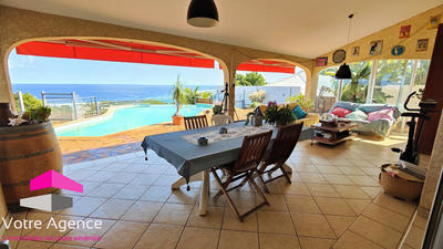 Villa - 180 m² - 5 pièces