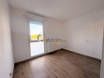 Maison - 92 m² - 5 pièces