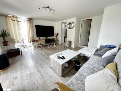 Immeuble - 220 m² - 10 pièces