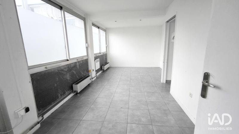 Local commercial - 115 m²