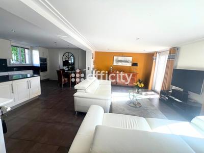 Pavillon - 167 m² - 6 pièces