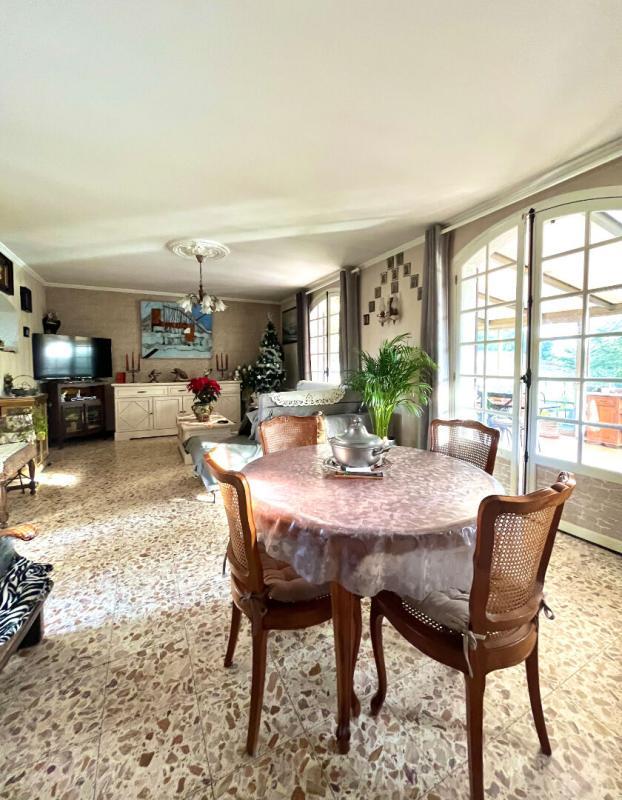 Maison - 120 m² - 6 pièces