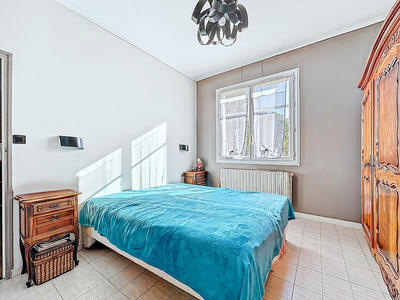 Maison - 122 m² - 4 pièces