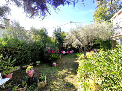 Maison - 111 m² - 6 pièces