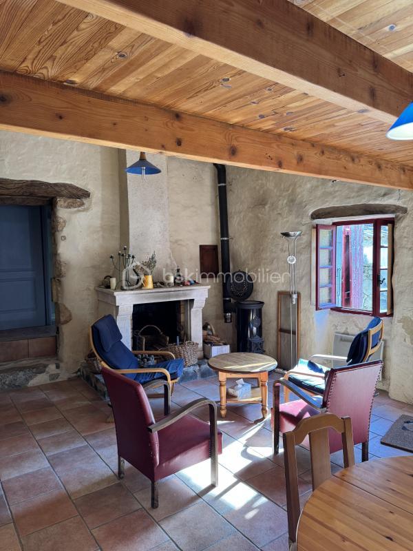 Maison de village - 81 m² - 4 pièces