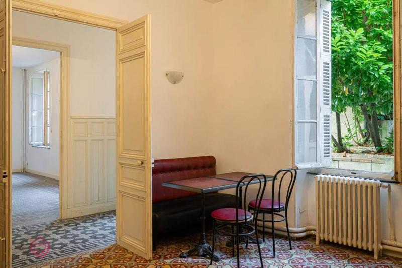 Maison de village - 282 m² - 8 pièces