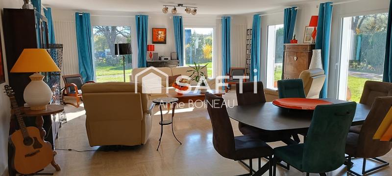 Villa - 229 m² - 7 pièces