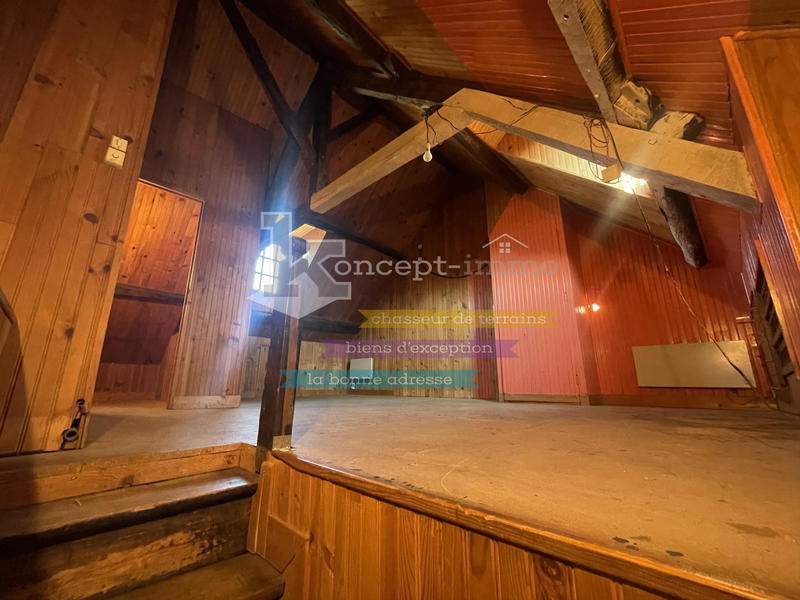 Maison en pierre - 78 m² - 4 pièces