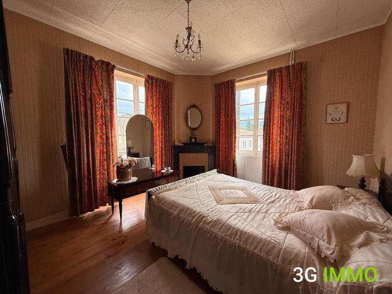 Maison - 108 m² - 6 pièces