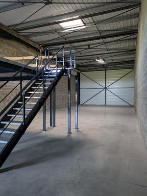 Local commercial - 306 m²