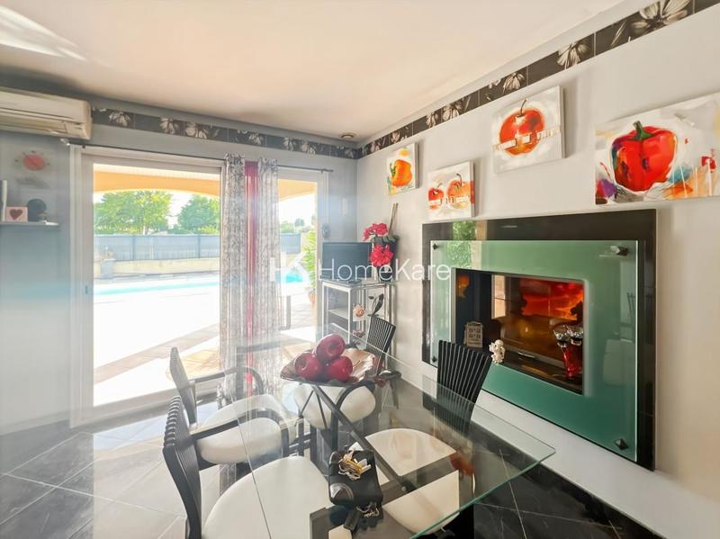 Maison - 190 m² - 5 pièces