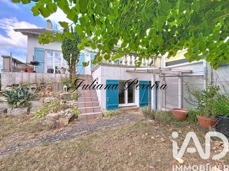 Maison - 142 m² - 7 pièces