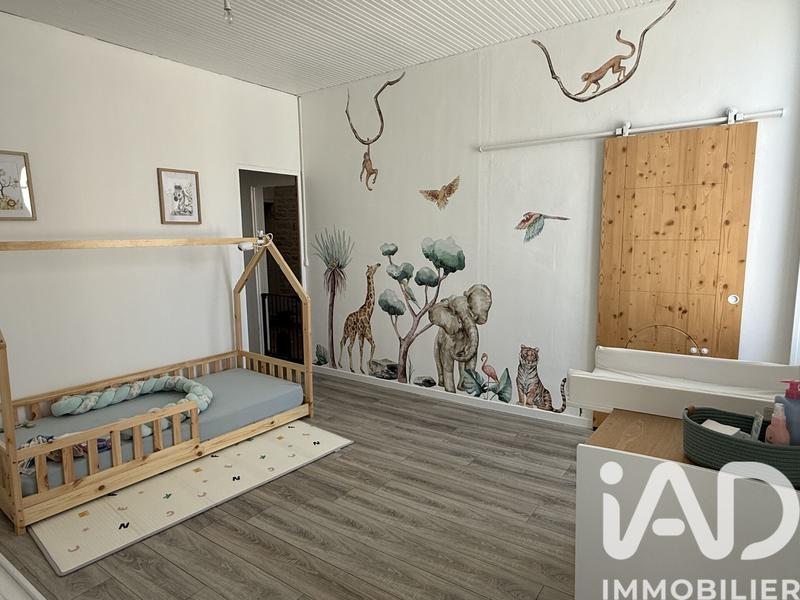 Maison - 177 m² - 5 pièces
