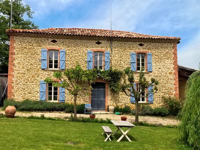 Villa - 253 m² - 8 pièces