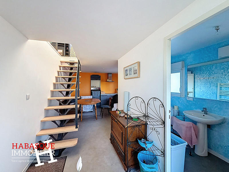 Maison - 132 m² - 9 pièces