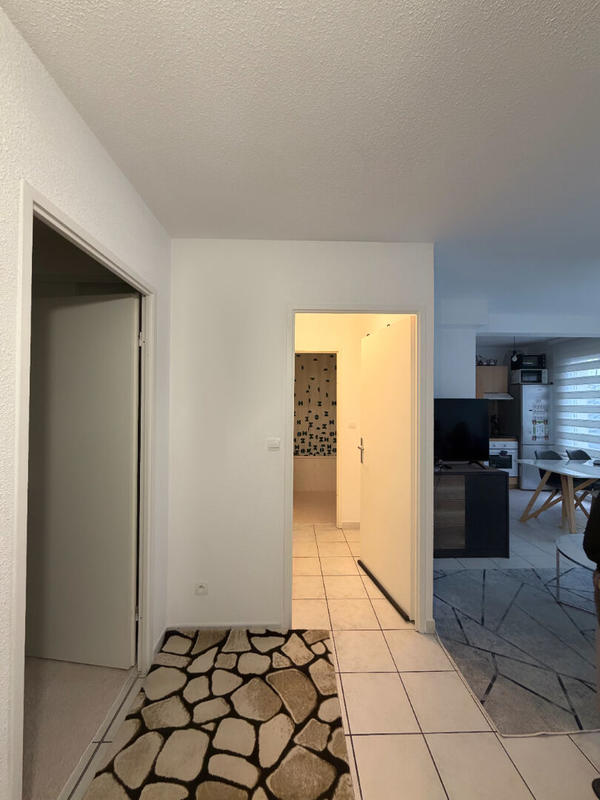 Appartement - 60 m² - 3 pièces