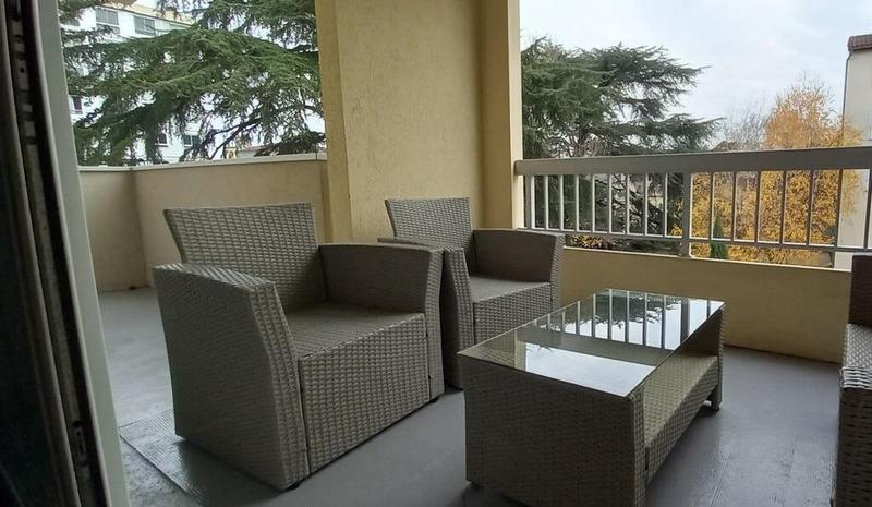 Appartement - 72 m² - 2 pièces