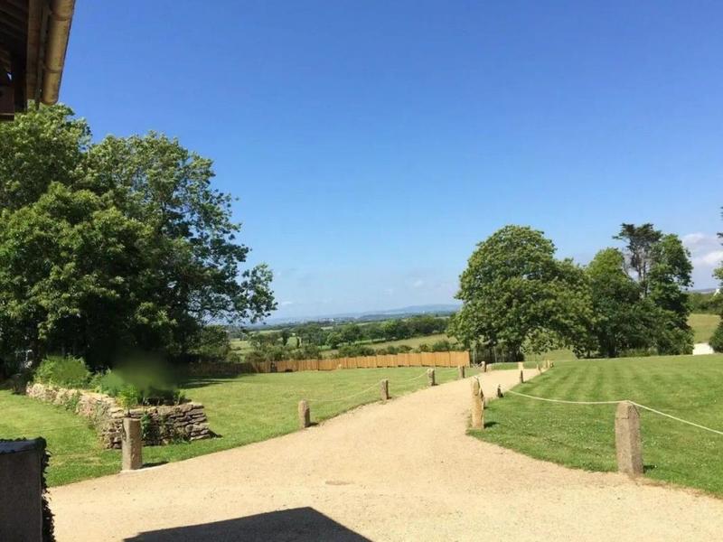 Maison - 194 m² - 10 pièces