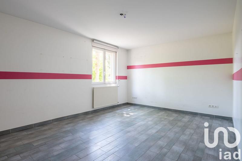Maison - 222 m² - 7 pièces