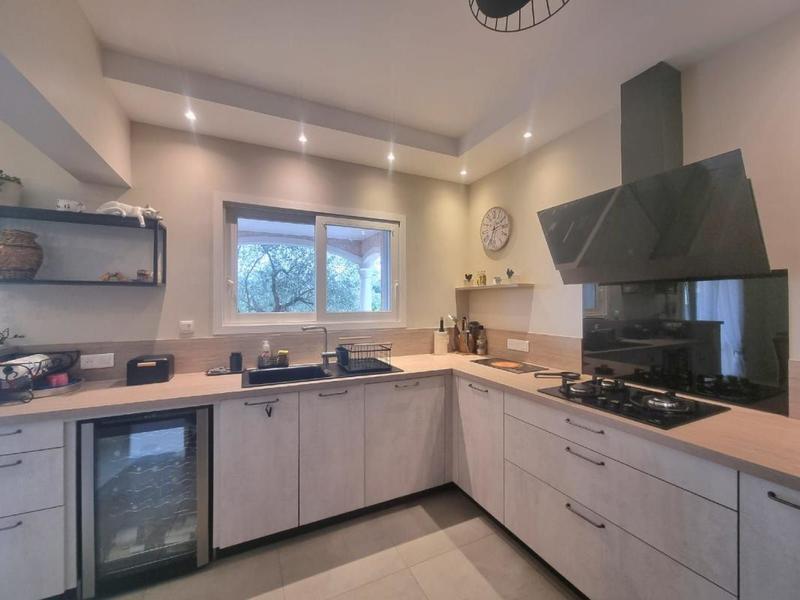 Maison - 130 m² - 4 pièces