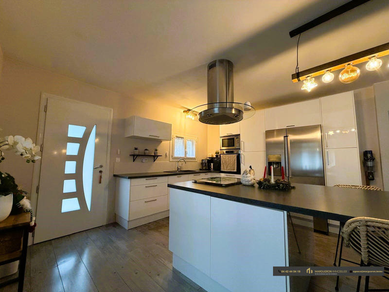 Maison - 164 m² - 6 pièces