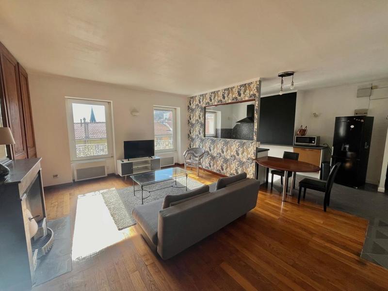 Appartement - 65 m² - 2 pièces