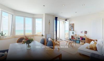 Maison - 136 m² - 8 pièces