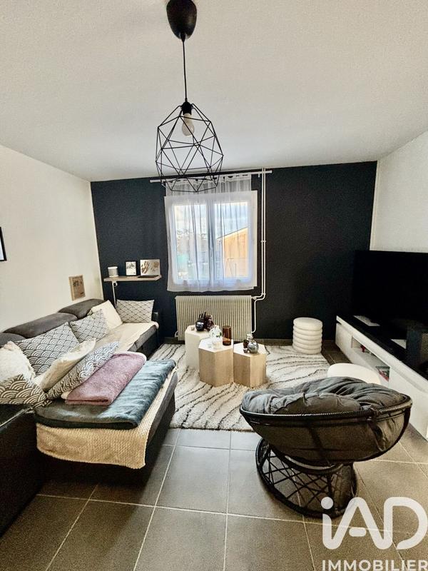 Maison - 102 m² - 4 pièces