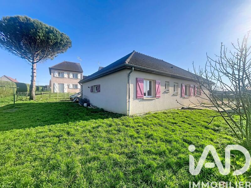 Maison - 105 m² - 6 pièces