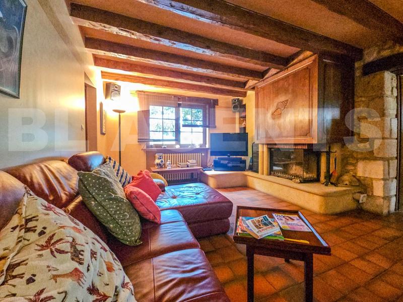 Maison en pierre - 282 m² - 9 pièces