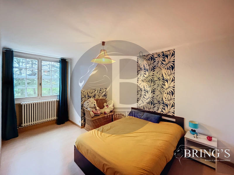 Maison - 188 m² - 8 pièces