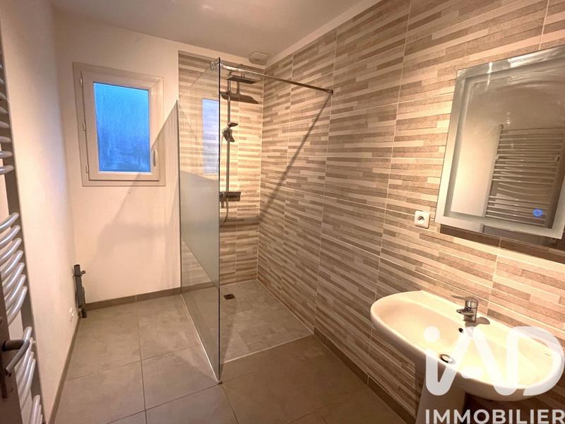 Maison - 94 m² - 5 pièces
